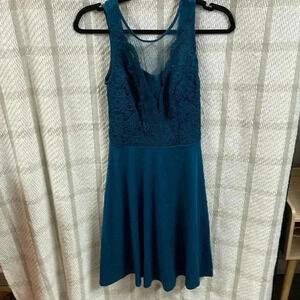 GRACE KARIN Sleeveless Lace Patchwork Deep V-Neck A Line Flared Party Dress